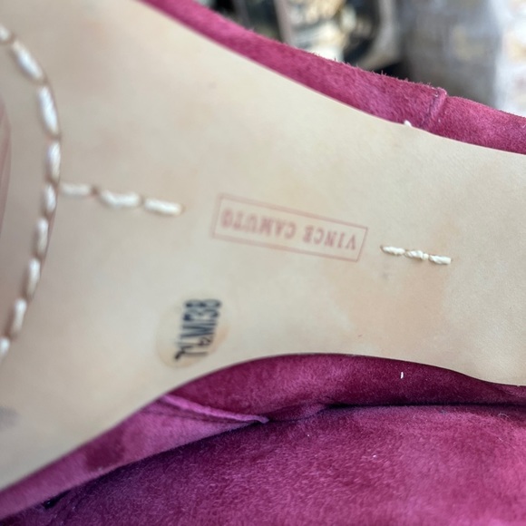 NWOT Vince Camuto Allost  Pointy Toe Bootie in Fired Brick - Size 7.5 - Picture 7 of 11